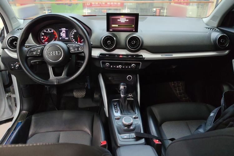 Used Audi Q2L 2018 35 TFSI Fashion Elegant Version China V
