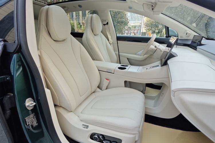 Used Hima Luxeed R7 2026 Model Range-Extending Max