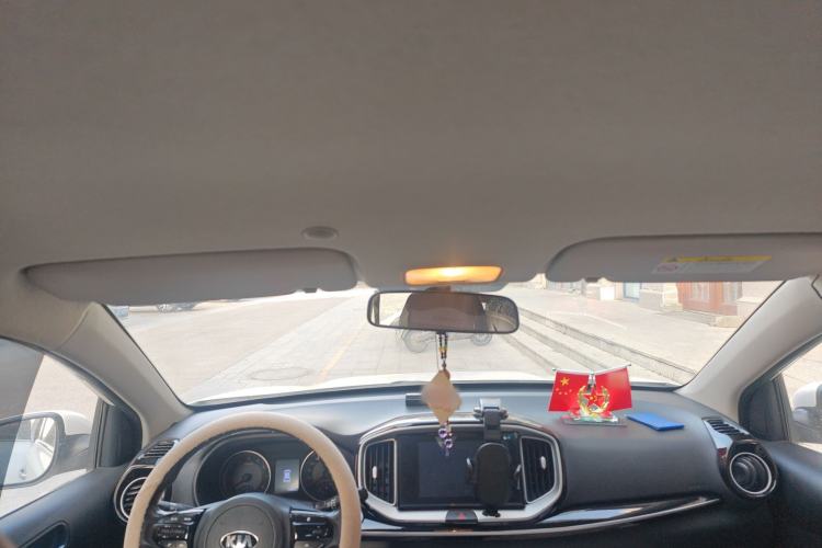 Used Kia kx1 Stonic 2019 1.4L Automatic Fun Edition China VI Headliner