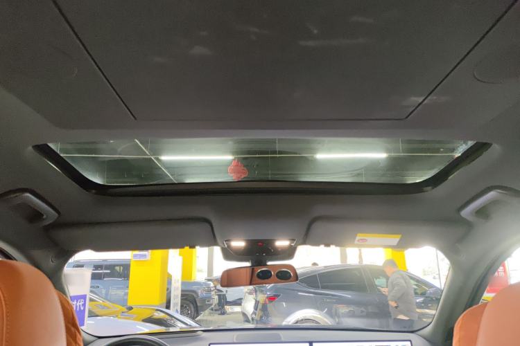 Used Li Auto L8 2024 Ultra Model