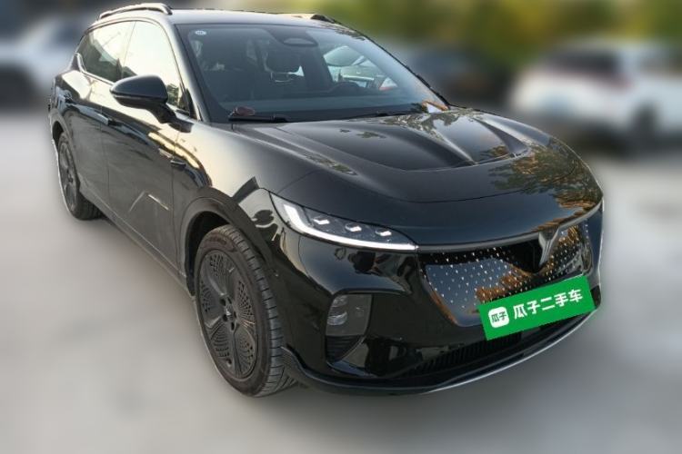 Used VOYAH COURAGE 2024 Four-Wheel Drive Global Edition Front Right 45 Deg