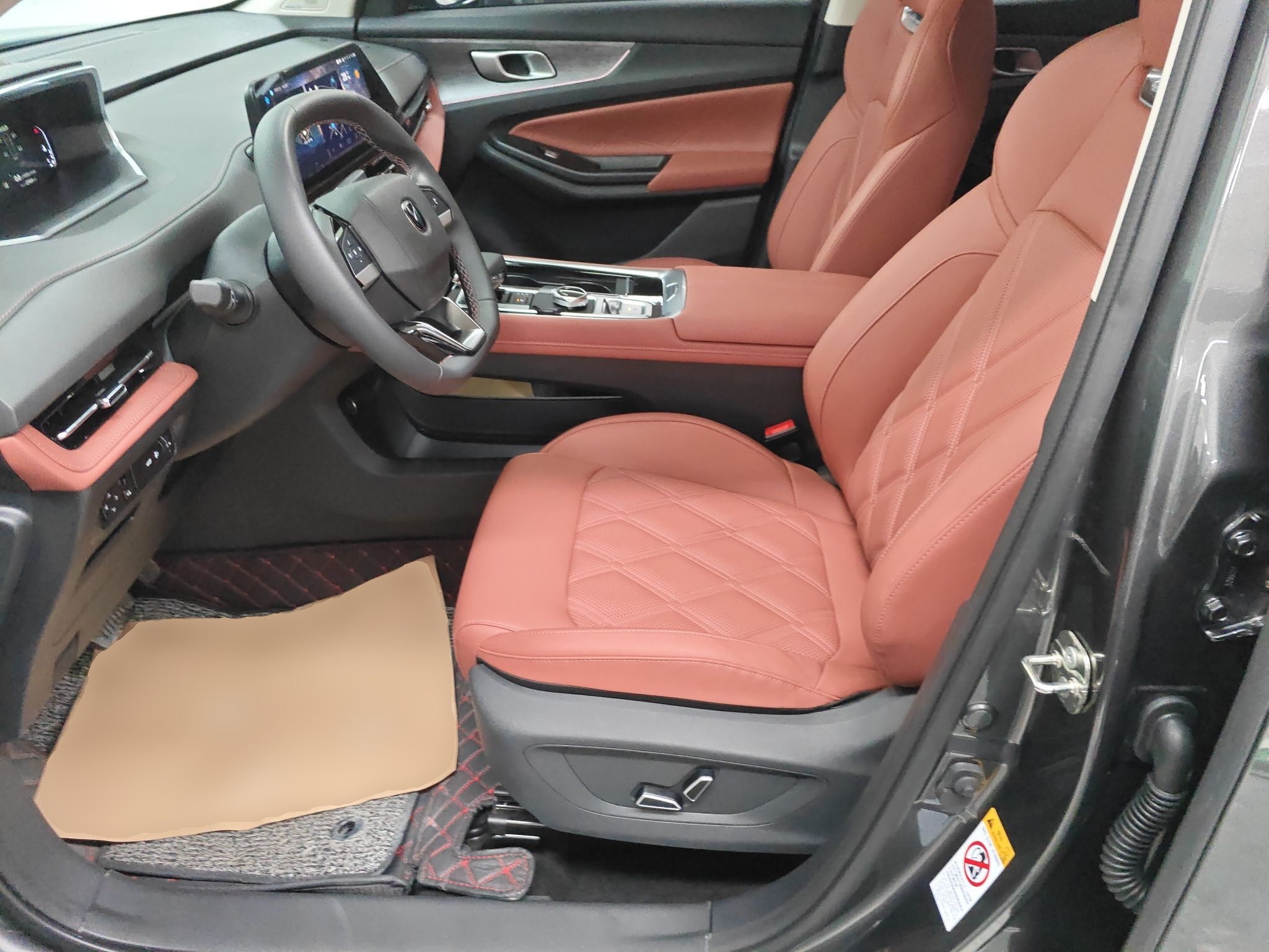 Переднее сиденье в автомобиле