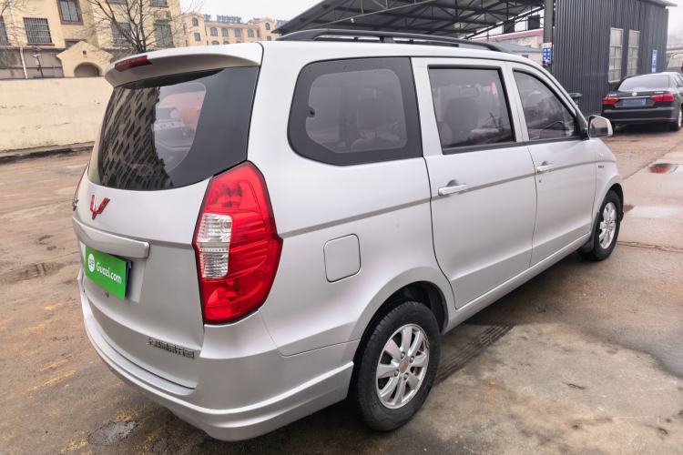 Used Wuling Hongguang 2014 1.5L S Standard Version

