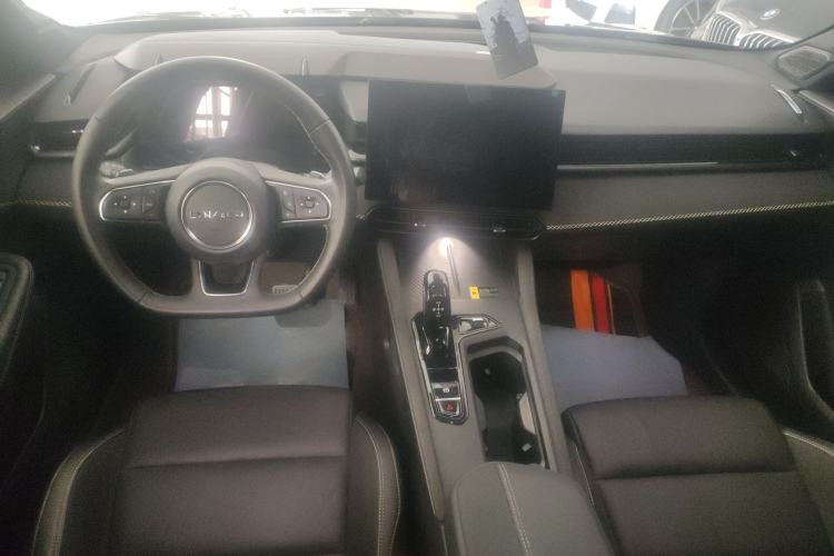 Used Lynk & Co 03 2023 1.5TD DCT JingPro
