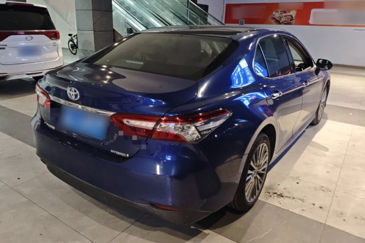 Used Toyota Camry 2019 Dual-Engine 2.5 HG Luxury Edition China VI Standard
