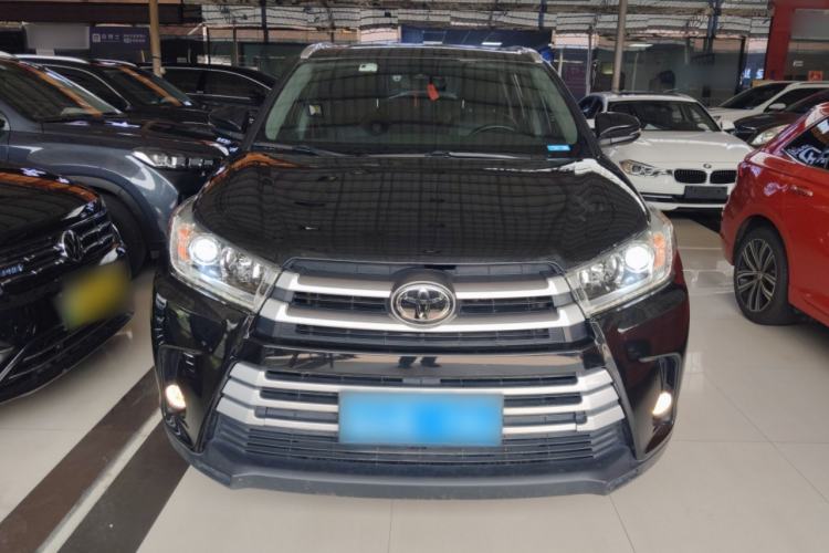 Used Toyota Highlander 2018 2.0T Four-Wheel Drive Luxury Version 7 Seats China VI Standard
