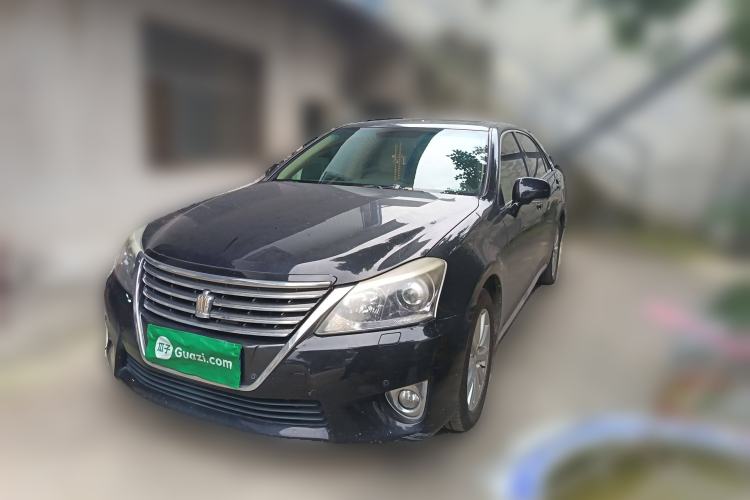 Used Toyota Crown 2012 2.5L Royal Leather Edition