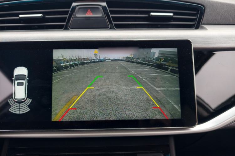 Used Geely Auto Emgrand X7 Sport 2022 1.8TD DCT Zhiya Trim
