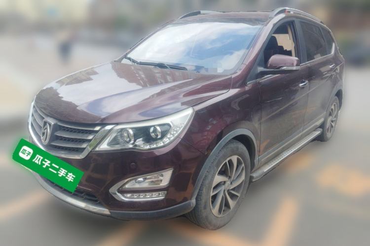 Used Baojun 560 2015 1.8L manual luxury version