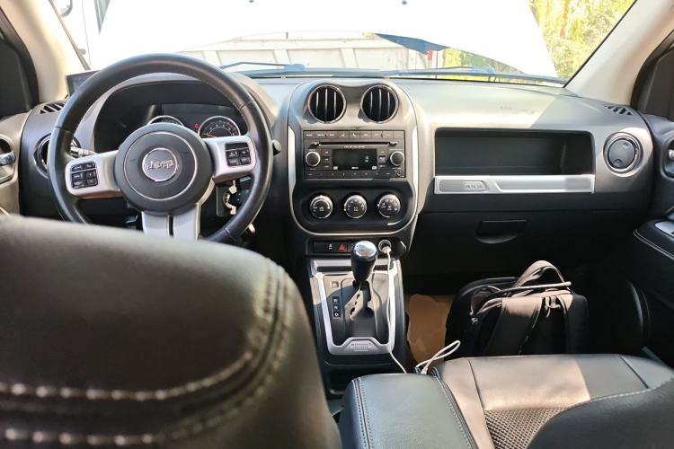 Used Jeep Compass 2014 Revised Version 2.4L Four-Wheel Drive Comfort Edition
