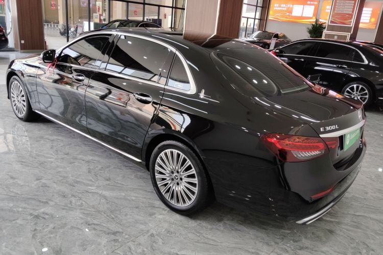 Used Mercedes-Benz E-Class 2021 Restyled E 300 L Luxury Edition
