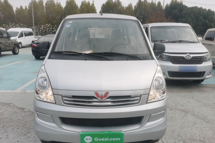 Used Wuling Rongguang S 2021 1.2L Base Model 7-Seater LSI