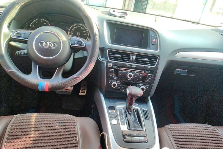 Used Audi Q5 2017 Plus 40 TFSI Technology Model