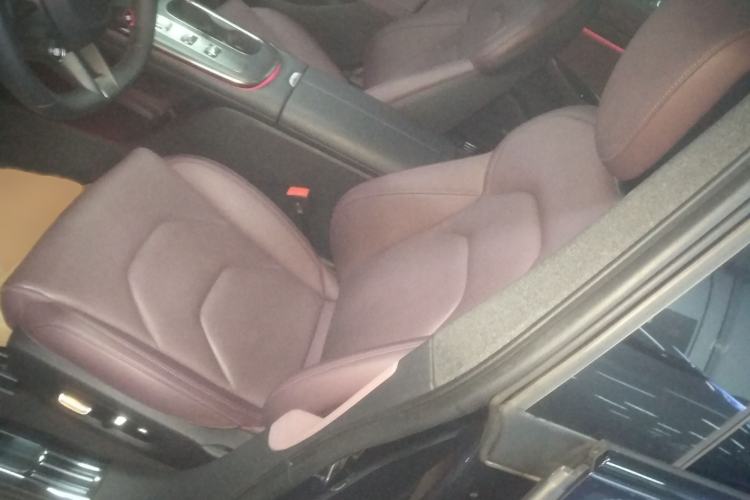 Used Xiaomi Auto SU7 2024 Rear-Drive Long-Range Intelligent Driving Version
