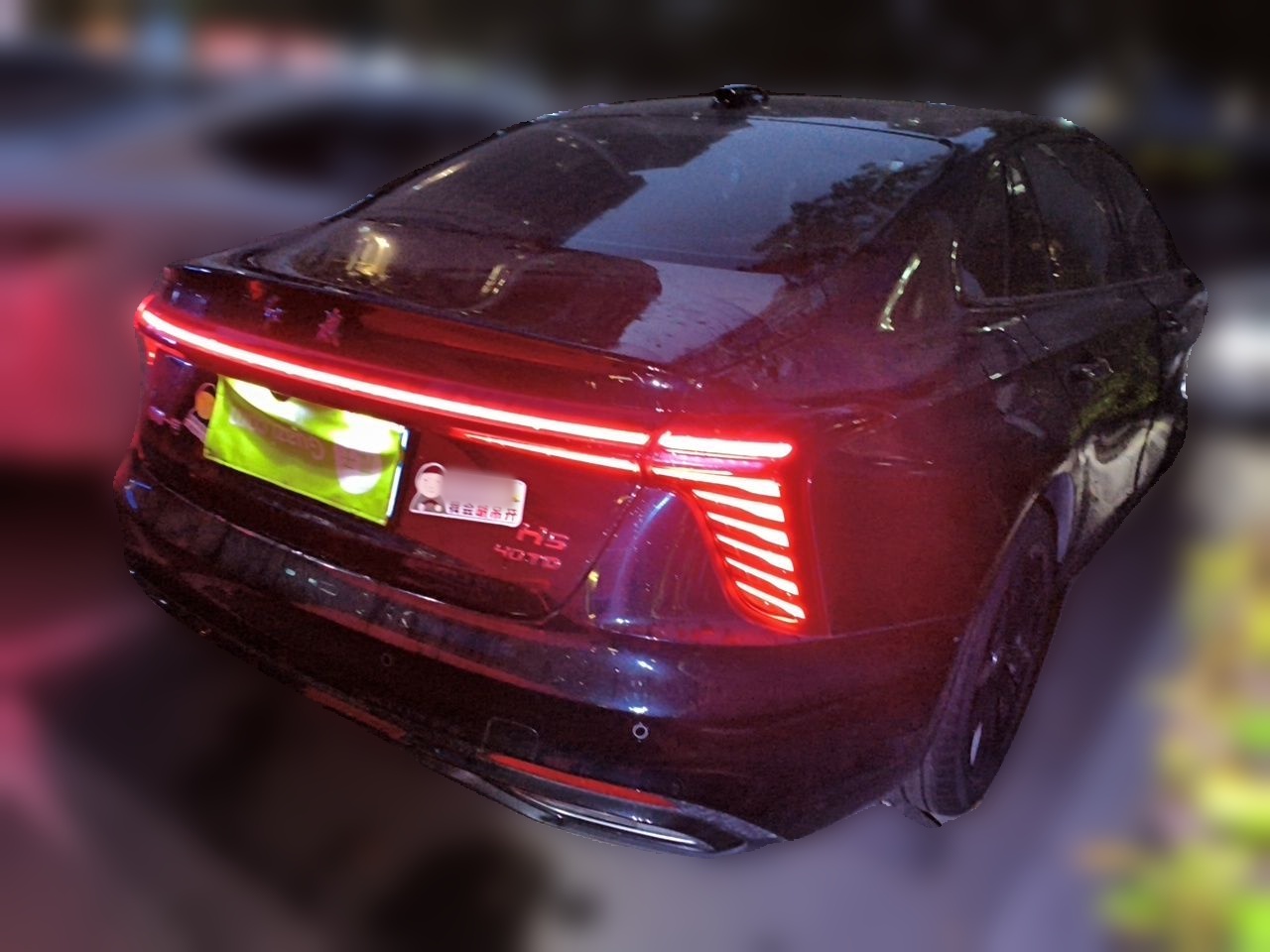 Hongqi H5 2025 Model 2.0T Automatic Xuan Ying 2 Million Units Commemorative Edition — снимка 4