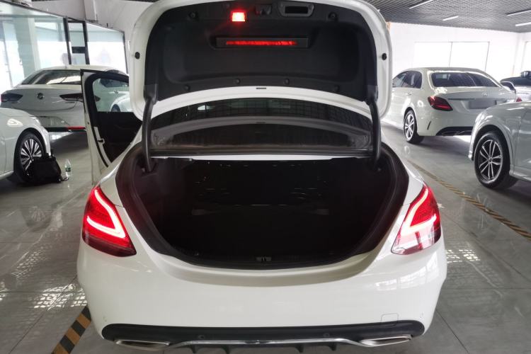 Used Mercedes-Benz C-Class 2019 C 180 L Fashion Edition Sport Version Trunk