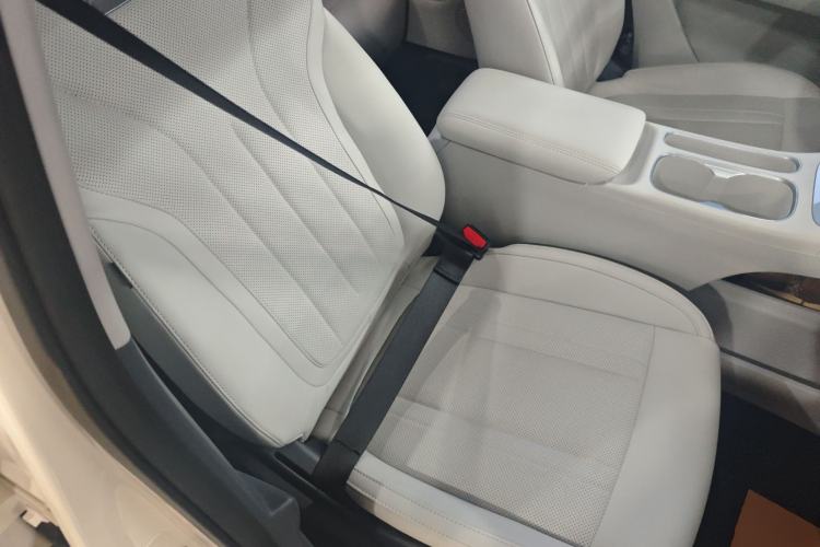 Used Geely Galaxy Geome 2025 UP 410km Exploration Edition Right Front Seat