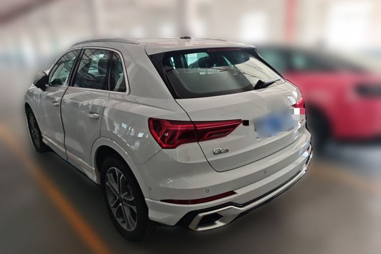 Used Audi Q3 2024 40 TFSI Fashion Dynamic Model