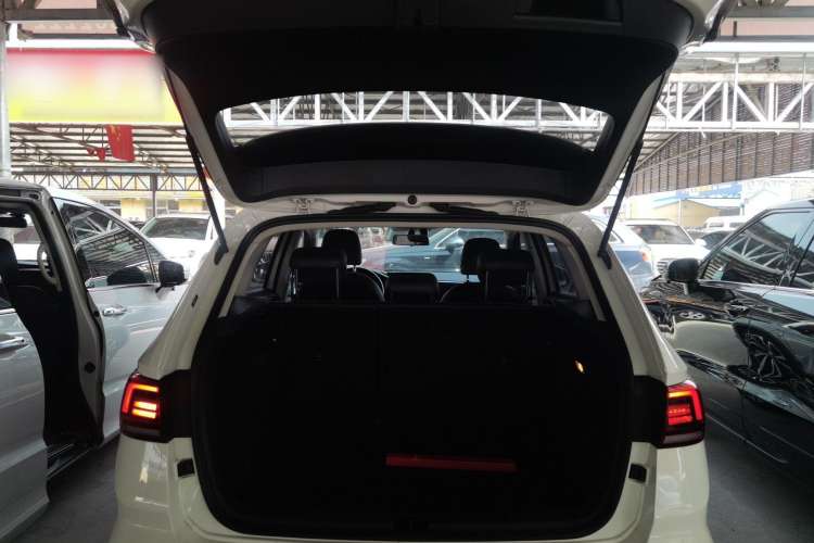 Used Volkswagen Tharu 2019 330TSI Four-Wheel Drive Luxury Edition China VI Standard