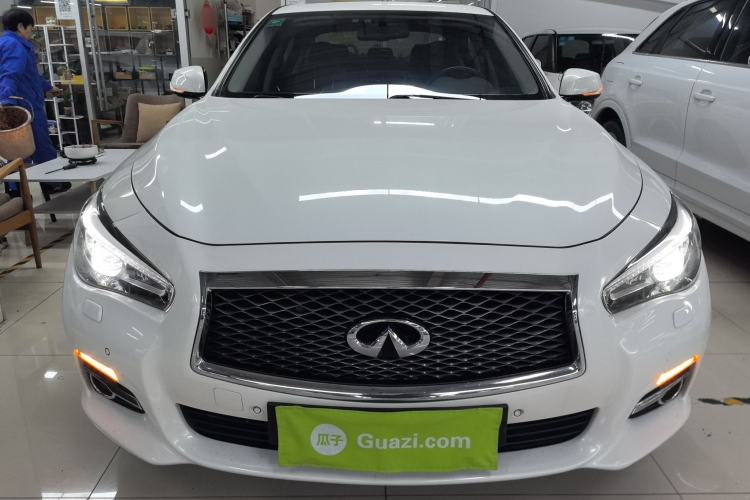 Used Infiniti Q50 2014 2.0T Luxury Edition
