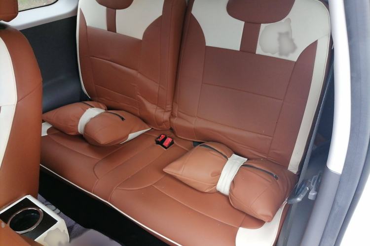 Used CHANGAN Lumin 2023 301km Honey Dew Edition