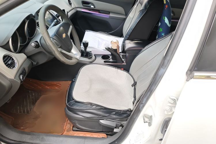 Used Chevrolet Cruze 2012 1.6L SL Grand Edition Manual Transmission
