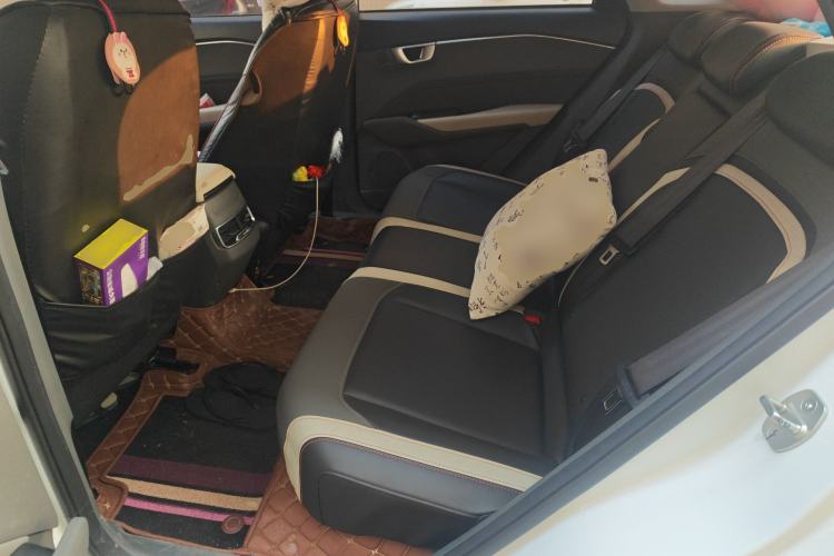 Used Baojun RC-6 2019 1.5T CVT 24-Hour Online Prestige Edition Left Rear Seat