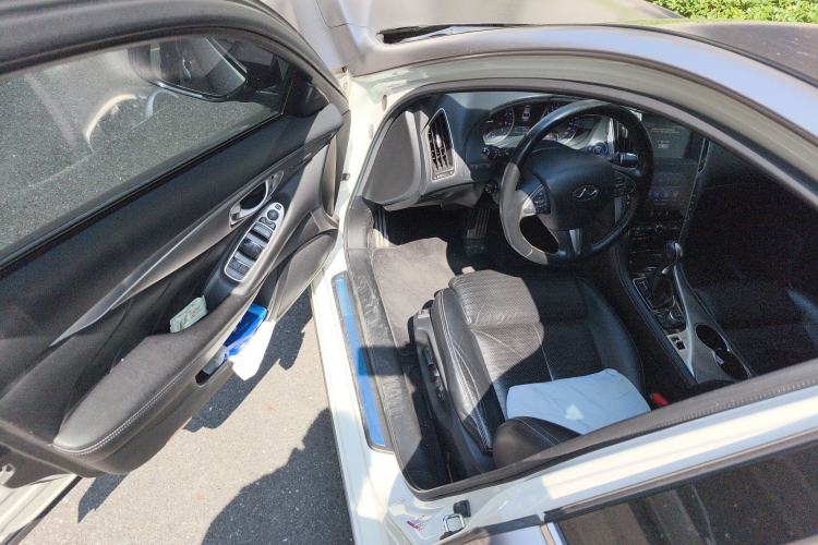 Used Infiniti Q50 2014 3.7L Luxury Sport Edition