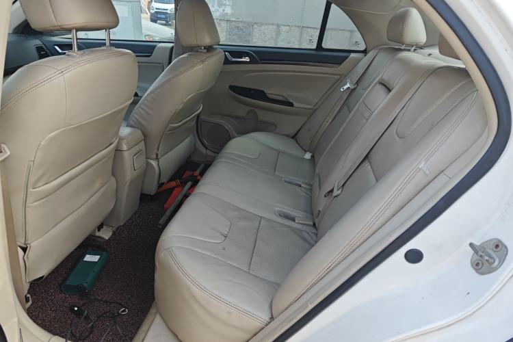 Used BYD Surui 2013 1.5L Manual Luxury Model
