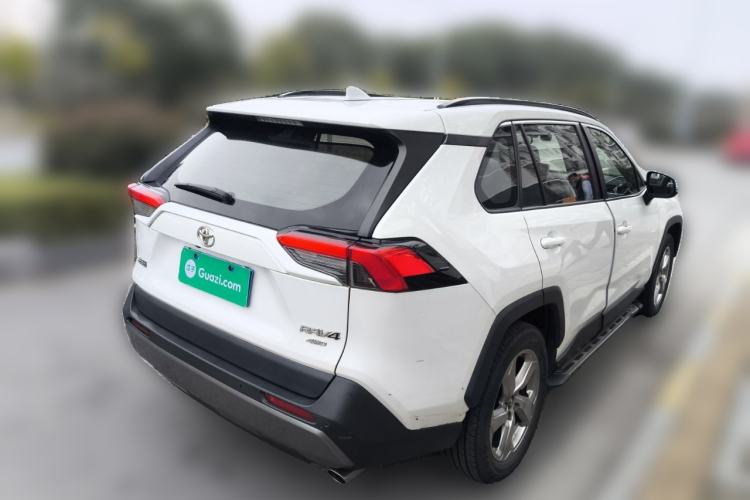 Used Toyota RAV4 2021 2.0L CVT 4x4 Trend Edition
