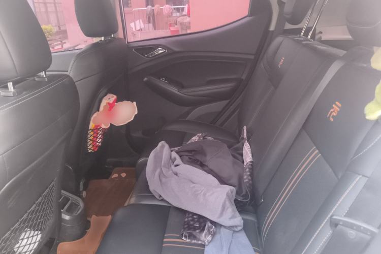 Used BYD Yuan 2017 1.5L Automatic Cool & Connected Model
