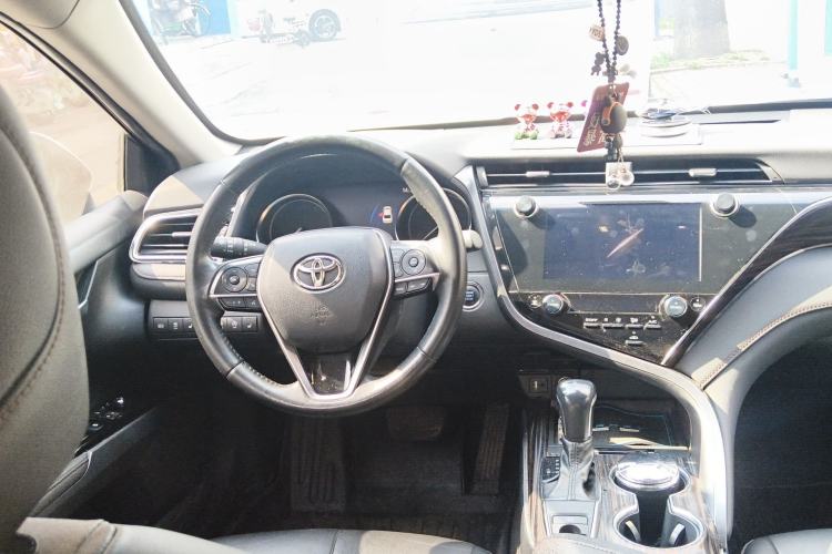 Used Toyota Camry 2019 2.0G Luxury Edition China VI Standard