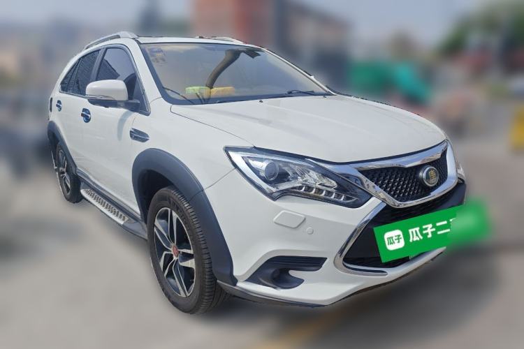 Used BYD Tang New Energy 2015 2.0T Four-Wheel-Drive Flagship Model