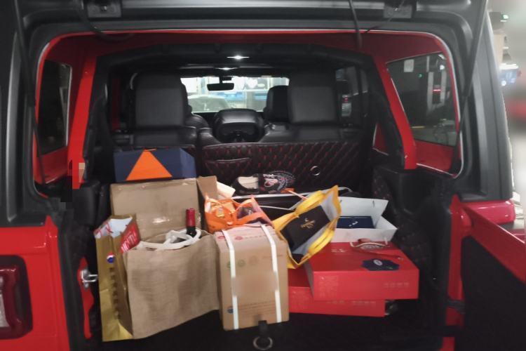 Used Jeep Wrangler 2018 2.0T Sahara Four-Door Edition