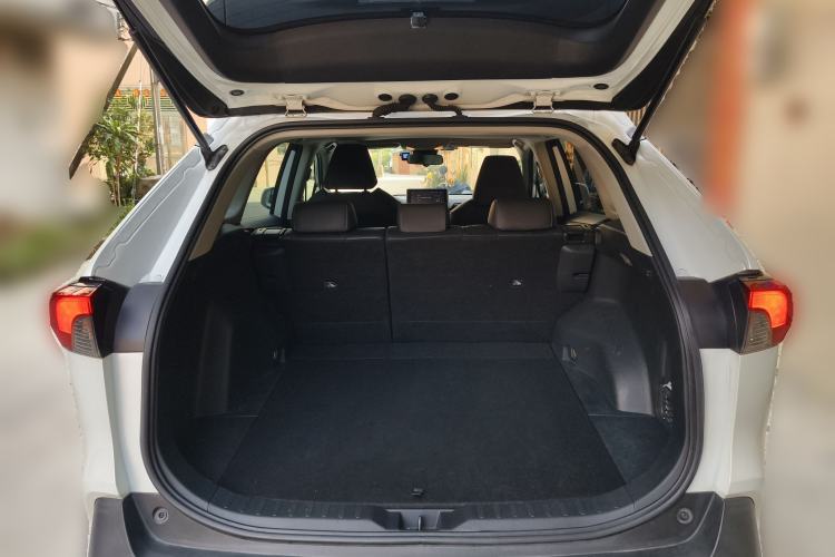 Used Toyota RAV4 2021 Revised Version Dual-Motor Hybrid 2.5L E-CVT 4x4 Elite PLUS Edition