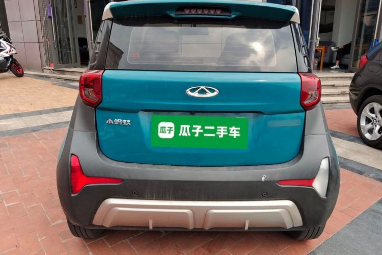 Used Chery New Energy Little Ant 2022 Restyled Version Sweet Pink Edition Half-Sugar Version 30.6 kWh 30 kW 301 km