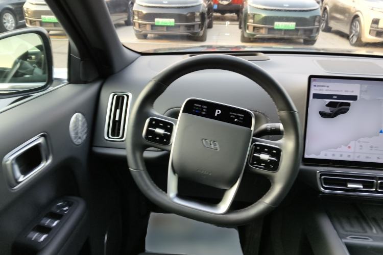 Used Li Auto L8 2024 Ultra Model
