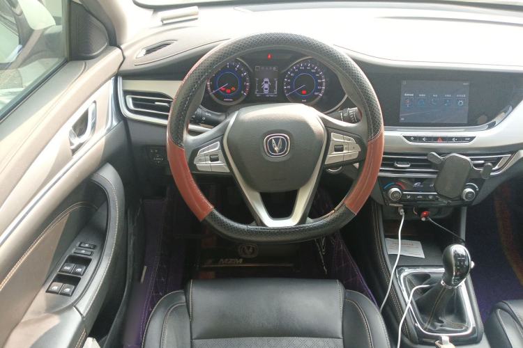 Used CHANGAN Eado 2019 1.6L GDI Manual Value Edition China VI Standard
