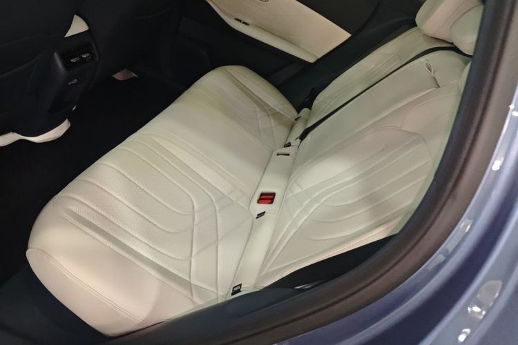 Used Geely Galaxy Xingjian 7 EM-i 2025 120km Flagship Edition