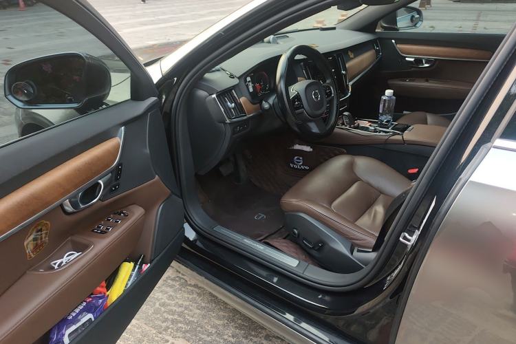 Used Volvo S90 New Energy 2021 T8 eDrive Hybrid Zhiyi Luxury Edition Driver Seat