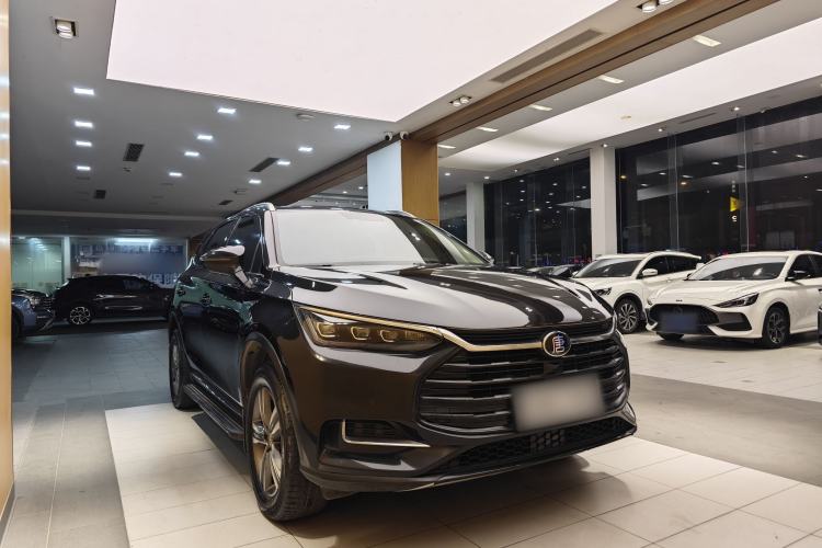 Used BYD Tang 2019 2.0T Automatic SmartConnect Luxury Edition 7 Seats China VI Standard
