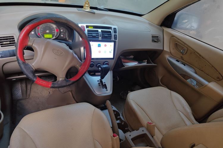 Used Hyundai Tucson 2009 2.0L Automatic Two-Wheel Drive with Sunroof