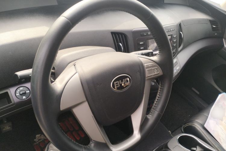 Used BYD e6 2016 400 Luxury Edition Steering Wheel