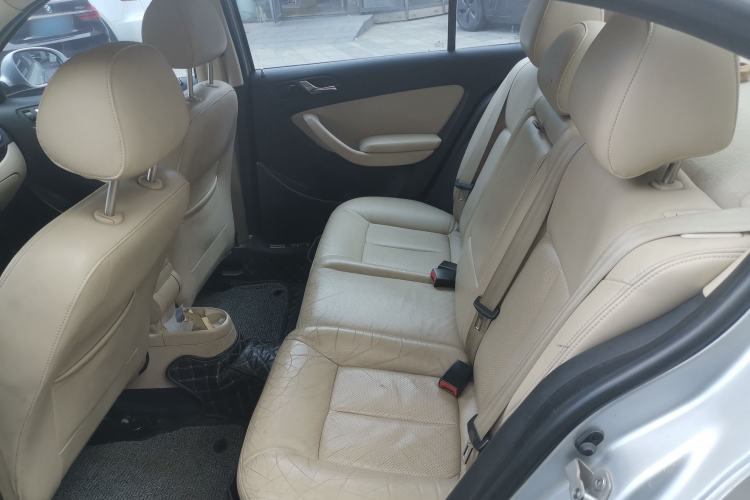 Used Volkswagen Lavida 2011 1.6L Automatic Premium Edition Left Rear Seat