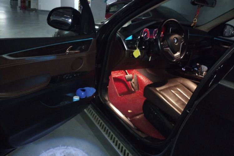 Used BMW X5 2018 xDrive28i
