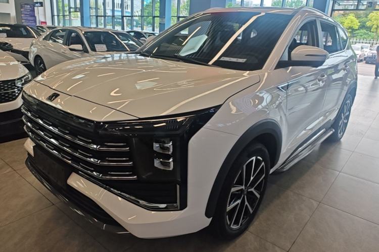 Used SOL X8 PLUS 2023 1.5 TGDI DCT Smart Edition 7-Seater