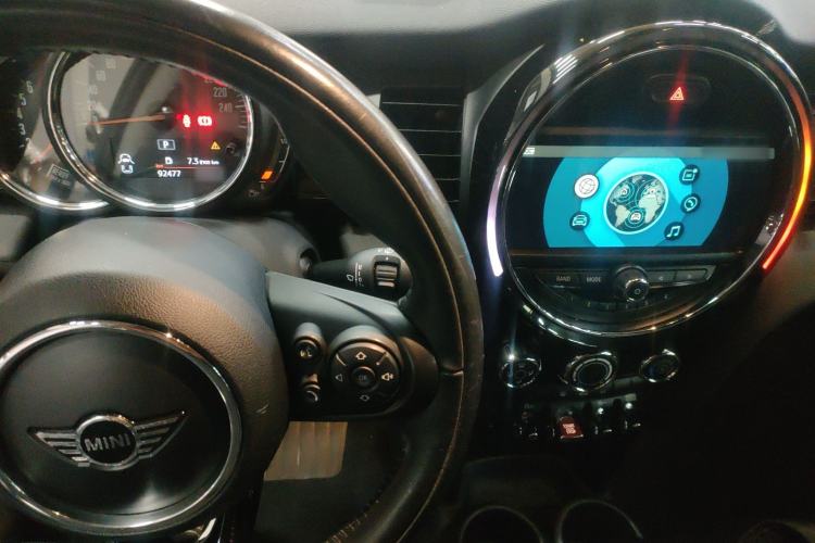 Used MINI MINI 2018 1.5T COOPER Classic Edition