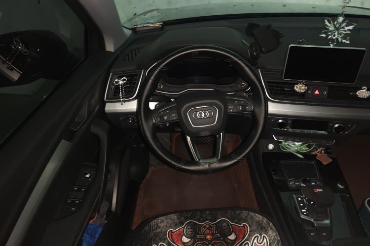 Used Audi Q5L 2020 Updated 40 TFSI Prestige Fashion Edition
