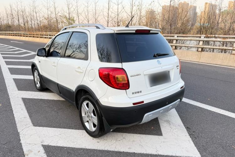 Used Suzuki SX4 2013 Koleos 1.6L Automatic 20th Anniversary 3G Smart Edition