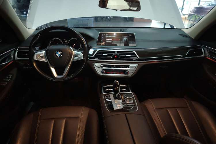 Used BMW 7 Series 2017 730Li Leading Model